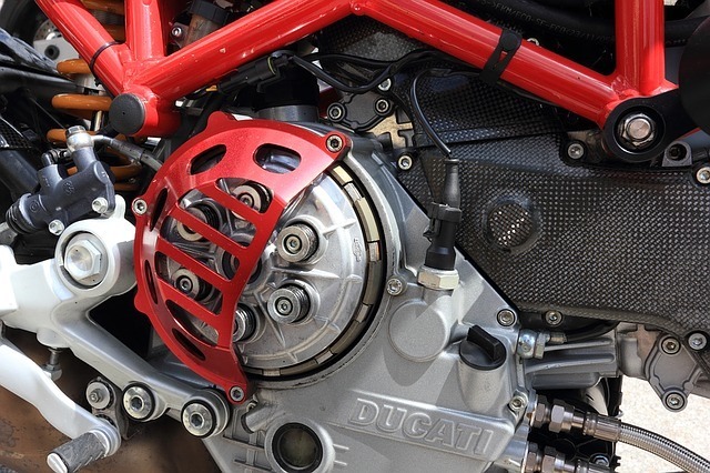How-Does-A-Motorcycle-Clutch-Work.jpg#asset:1096