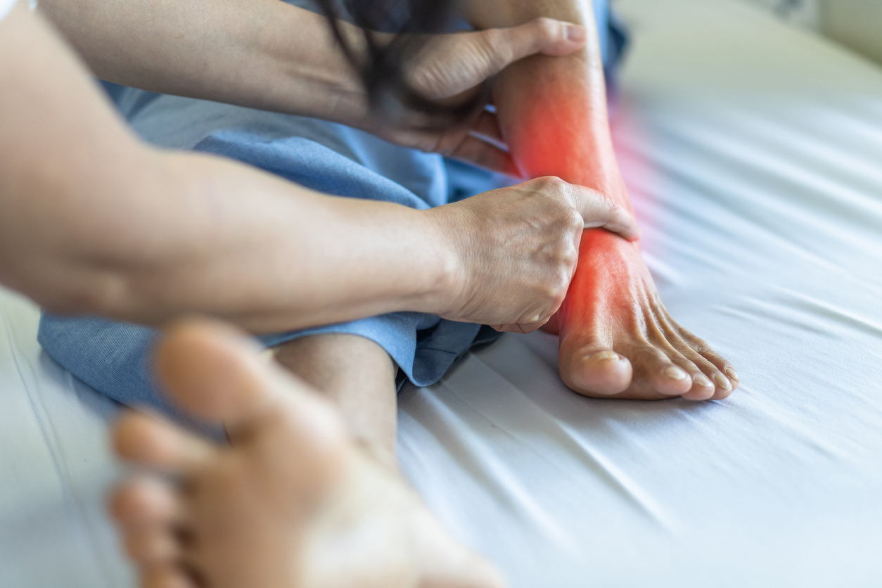 Shin pain from cycling